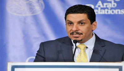 السفارة اليمنية في أمريكا تستنكر الحكم الحوثي بإعدام 30 سجيناً سياسياً