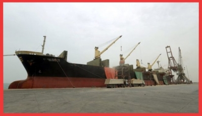 كيف يستخدم الحوثيون برنامج الغذاء العالمي كغطاء لتهريب المشتقات النفطية عبر الحديدة؟
