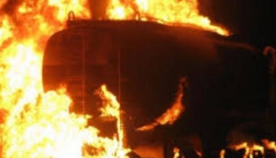 إصابة شخصين في حريق مشتقات نفطية غرب إب