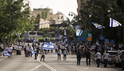 رغم تحذيرات الفصائل.. حكومة الاحتلال تصادق على "مسيرة الأعلام" وتعزز القبة الحديدية