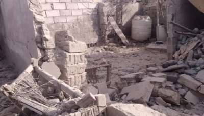الحديدة.. تدمير منزل مواطن بقصف حوثي في حيس